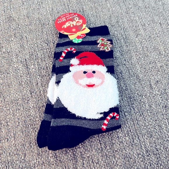 Holiday Socks 🎅🏻🧦🎄 - Picture 2 of 6